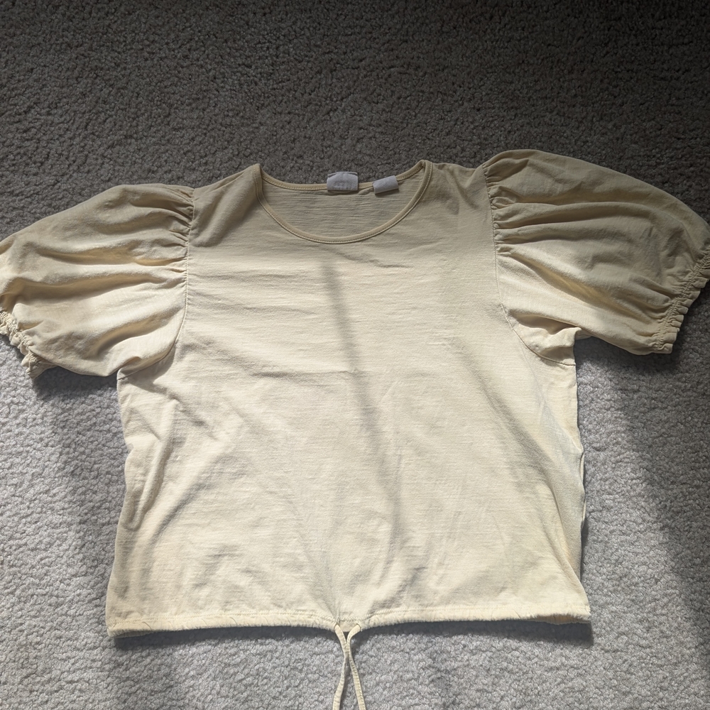 Women's Cream Puff Sleeve Top